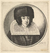 Woman with stiff lace collar and flat-crowned fur hat