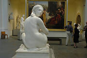 Odalisque, James Pradier, seen from behind in the exhibition rooms